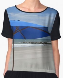 relaxing beach shirt womens outfit